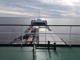 Ingeniería y estudio de viabilidad técnica - planta LNG offshore (Uruguay)